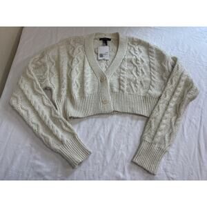 NWT Women’s Size L Chunky Knit Cropped Cardigan Sweater Heart Buttons Fisherman